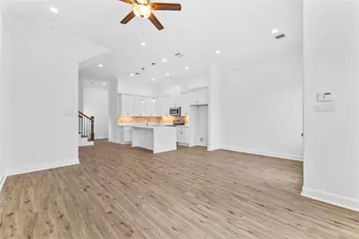 7805 Farnsworth Street #B, Houston, TX 77022 - Photo 17