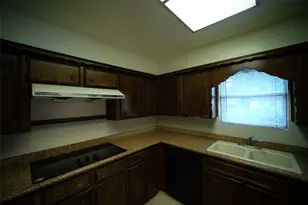 12403 Bexley Dr, Houston, TX 77099 - Photo 5