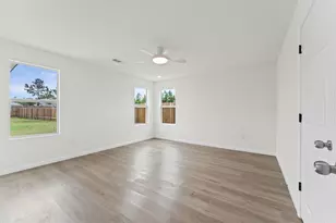 37 County Rd-5102L, Cleveland, TX 77327 - Photo 17
