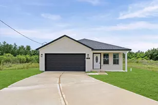37 County Rd-5102L, Cleveland, TX 77327 - Photo 1