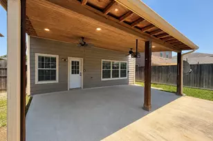 910 Staffordale Manor Ln, Houston, TX 77047 - Photo 13