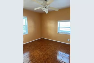 13114 Coronado Drive, Freeport, TX 77541 - Photo 9