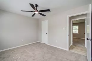 4735 Theall Rd, Houston, TX 77066 - Photo 37