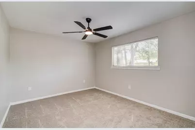 4735 Theall Road, Houston, TX 77066 - Photo 33