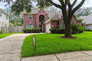 15319 Truslow Point Ln, Sugar Land, TX 77478 - Photo 3