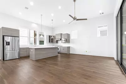 1215 Hickory Street #C, Houston, TX 77007 - Photo 11