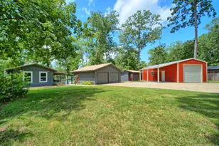 573 Hickory Hill Dr, Burkeville, TX 75932 - Photo 21