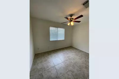 4010 Bealey Lane, Houston, TX 77047 - Photo 17