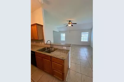 4010 Bealey Lane, Houston, TX 77047 - Photo 11