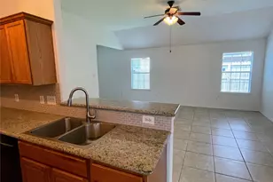 4010 Bealey Ln, Houston, TX 77047 - Photo 11