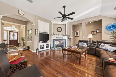 3219 Shadowleaf Drive, Houston, TX 77082 - Photo 13