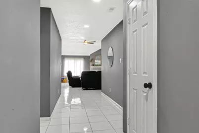 5007 Ridgeway Drive, Pasadena, TX 77504 - Photo 3