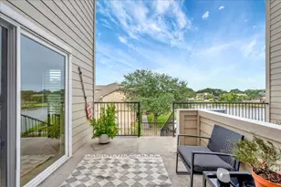 1907 Glencove Dr, Seabrook, TX 77586 - Photo 3