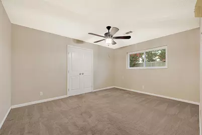 10010 Lost Pine Drive, Baytown, TX 77521 - Photo 17