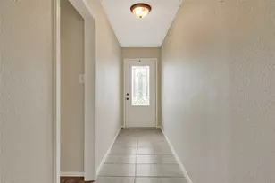 10010 Lost Pine Dr, Baytown, TX 77521 - Photo 5