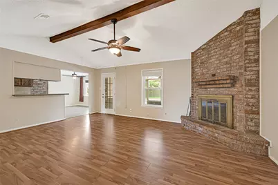 10010 Lost Pine Drive, Baytown, TX 77521 - Photo 5