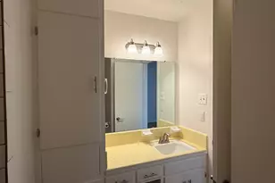 204 Meadow Ln, Brenham, TX 77833 - Photo 15