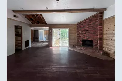 341 Maple Lane, Conroe, TX 77304 - Photo 5