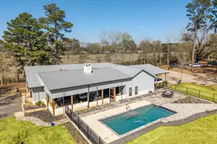 300 Stoddard Dr, Nacogdoches, TX 75965 - Photo 1