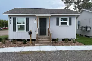 8 S Avenue B, Freeport, TX 77541 - Photo 1