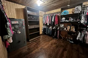 350 Oak Rdg St, Cleveland, TX 77328 - Photo 23