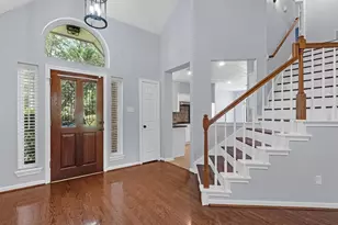 36 Grants Lake Cir, Sugar Land, TX 77479 - Photo 5