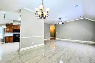 159 S Delta Mill Cir, The Woodlands, TX 77385 - Photo 11