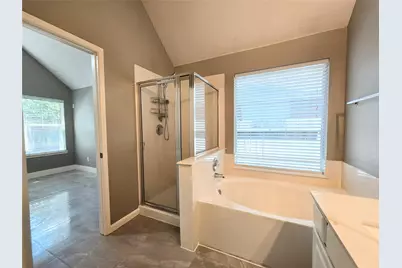 159 S Delta Mill Circle, The Woodlands, TX 77385 - Photo 19