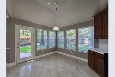 159 S Delta Mill Circle, The Woodlands, TX 77385 - Photo 9