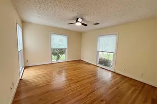 6719 Meadowlawn St, Houston, TX 77023 - Photo 15