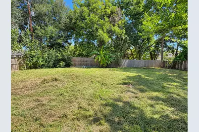 208 S Sparrow Way, Texas City, TX 77591 - Photo 11