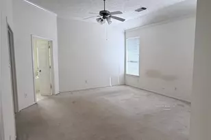 18 Griffin Hill Ct, The Woodlands, TX 77382 - Photo 15