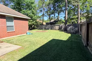 18 Griffin Hill Ct, The Woodlands, TX 77382 - Photo 21