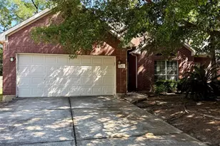 18 Griffin Hill Ct, The Woodlands, TX 77382 - Photo 1