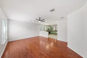 923 Shirefield Ln, Spring, TX 77373 - Photo 15