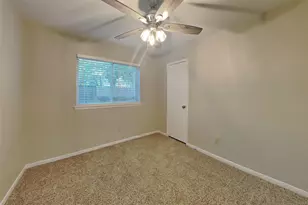 9214 Palm Shores Dr, Spring, TX 77379 - Photo 11