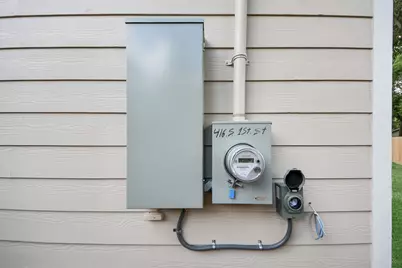 416 S 1st Street, La Porte, TX 77571 - Photo 49