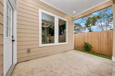 416 S 1st Street, La Porte, TX 77571 - Photo 35