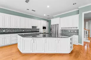 14210 Reissen Ln, Houston, TX 77069 - Photo 3