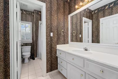 14210 Reissen Lane, Houston, TX 77069 - Photo 19