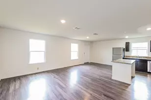 2722 Stallings Dr, Houston, TX 77088 - Photo 5