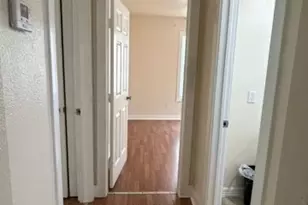 2415 4th Ave N, Texas City, TX 77590 - Photo 15