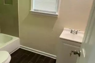 2415 4th Ave N, Texas City, TX 77590 - Photo 11