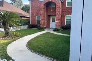 8340 Folkstone Ln, Houston, TX 77075 - Photo 5