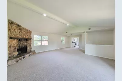 8719 Valley Song Drive, Houston, TX 77078 - Photo 11