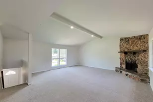 8719 Valley Song Dr, Houston, TX 77078 - Photo 9