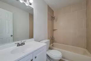 8719 Valley Song Dr, Houston, TX 77078 - Photo 29