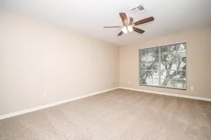 1069 Birnham Woods Blvd, Pasadena, TX 77503 - Photo 9