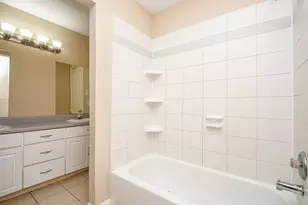 1069 Birnham Woods Blvd, Pasadena, TX 77503 - Photo 13