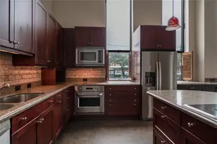 915 N San Jacinto St, Houston, TX 77002 - Photo 5